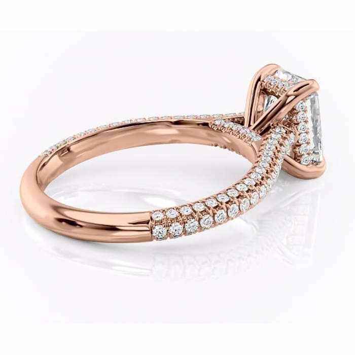Inel de logodnă Seraphina din aur Rose 14kt cu moissanite tăietură radiantă – Montură pavé rafinată pentru profil înalt | Personalizează și configurează gratuit online [3]