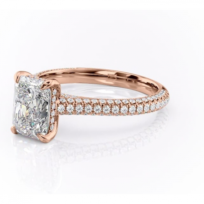 Inel de logodnă Seraphina din aur Rose 14kt cu moissanite tăietură radiantă – Montură pavé rafinată pentru profil înalt | Personalizează și configurează gratuit online [7]