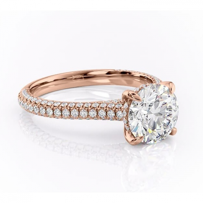 Inel de logodnă Seraphina din aur Rose 14kt cu moissanite tăietură rotundă – Montură pavé rafinată pentru profil înalt | Personalizează și configurează gratuit online [1]