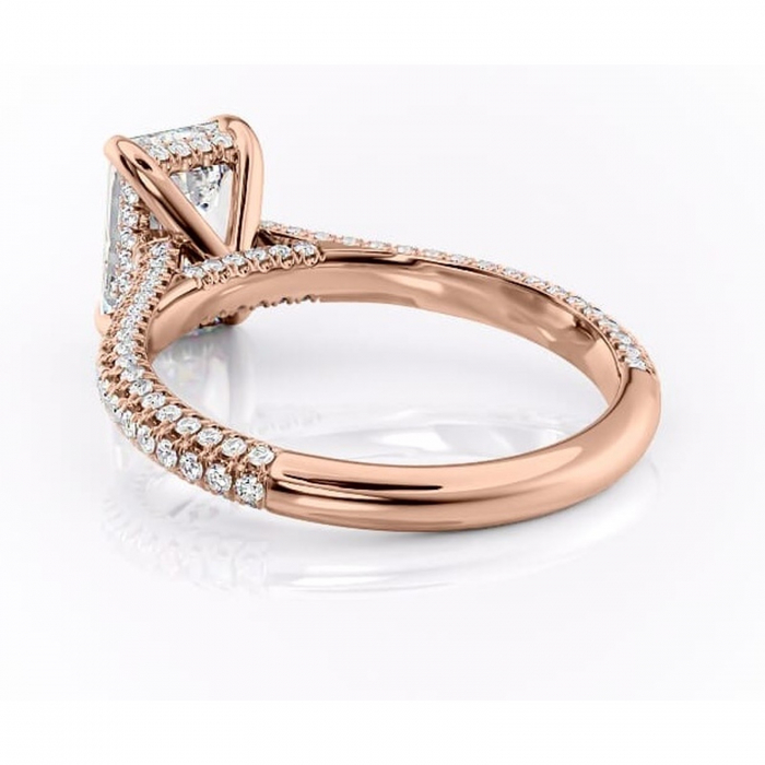 Inel de logodnă Seraphina din aur Rose 18kt cu moissanite tăietură smarald – Montură pavé rafinată pentru profil înalt | Personalizează și configurează gratuit online [4]