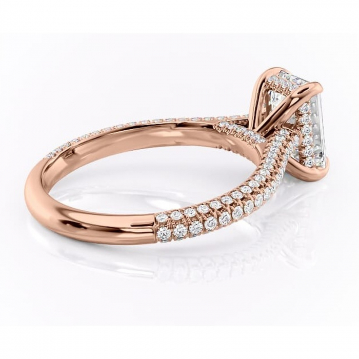 Inel de logodnă Seraphina din aur Rose 18kt cu moissanite tăietură smarald – Montură pavé rafinată pentru profil înalt | Personalizează și configurează gratuit online [3]