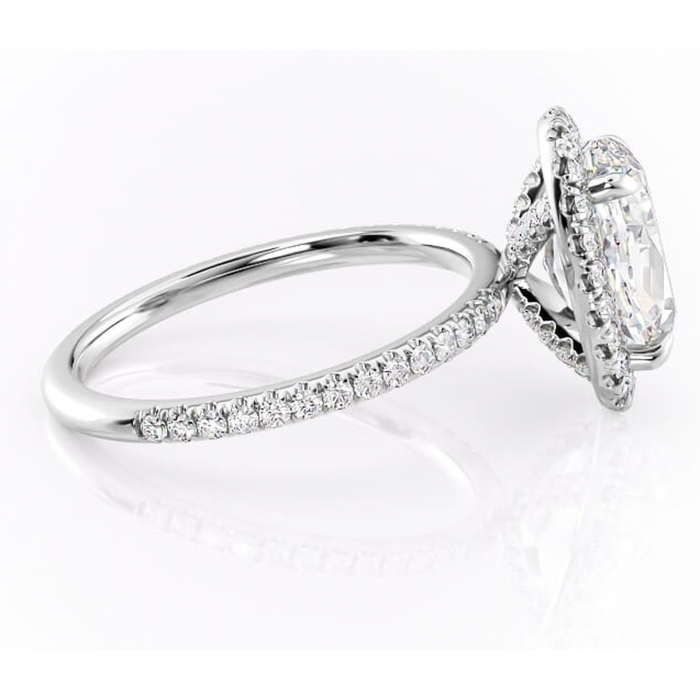 Inel de logodnă Serelith din aur Alb 14kt cu moissanite tăietură ovală – Halo rafinată pentru profil înalt | Personalizează și configurează gratuit online [2]