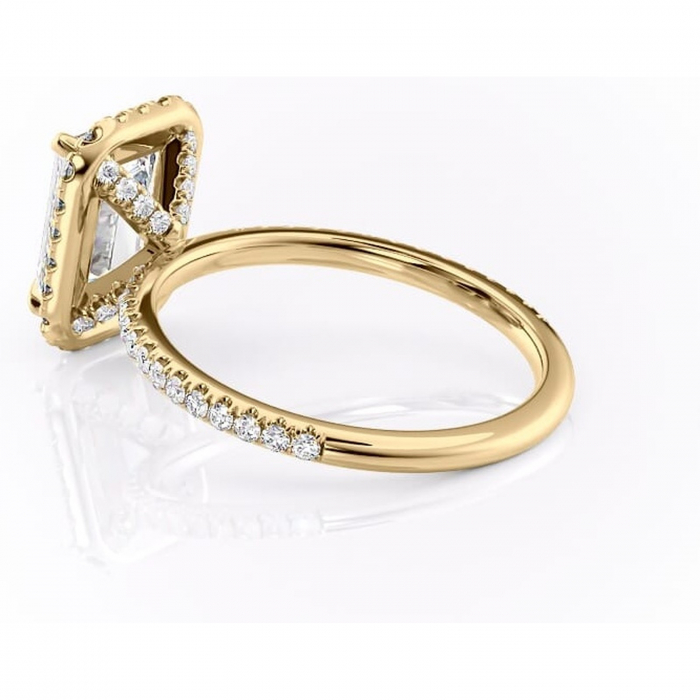 Inel de logodnă Serelith din aur Galben 14kt cu moissanite tăietură smarald – Halo rafinată pentru profil înalt | Personalizează și configurează gratuit online [5]