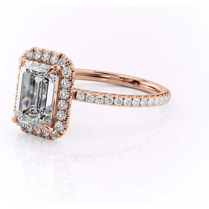 Inel de logodnă Serelith din aur Rose 14kt cu moissanite tăietură smarald – Halo rafinată pentru profil înalt | Personalizează și configurează gratuit online [7]