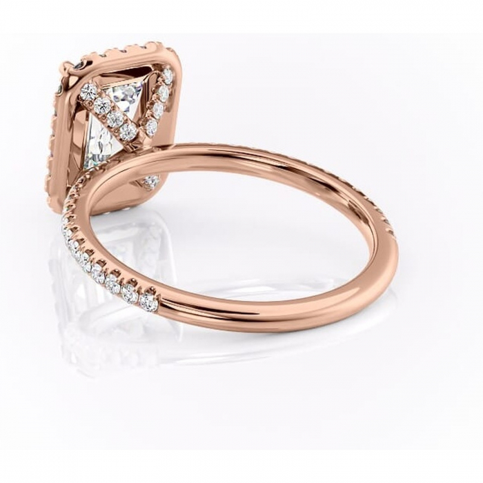 Inel de logodnă Serelith din aur Rose 14kt cu moissanite tăietură smarald – Halo rafinată pentru profil înalt | Personalizează și configurează gratuit online [4]