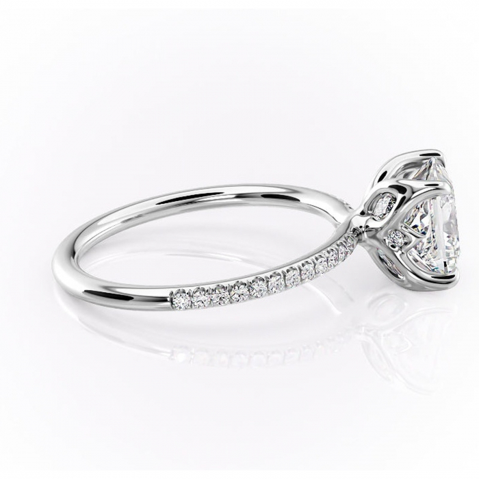 Inel de logodnă Seren din aur Alb 14kt cu moissanite tăietură princess – Montură pavé rafinată pentru profil înalt | Personalizează și configurează gratuit online [2]
