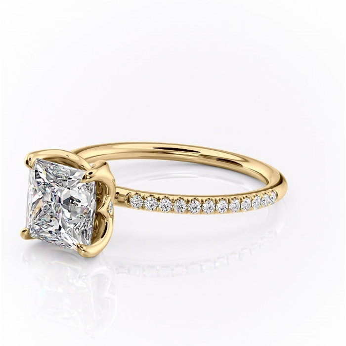 Inel de logodnă Seren din aur Galben 14kt cu moissanite tăietură princess – Montură pavé rafinată pentru profil înalt | Personalizează și configurează gratuit online [7]