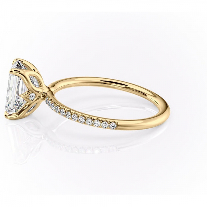 Inel de logodnă Seren din aur Galben 14kt cu moissanite tăietură smarald – Montură pavé rafinată pentru profil înalt | Personalizează și configurează gratuit online [6]