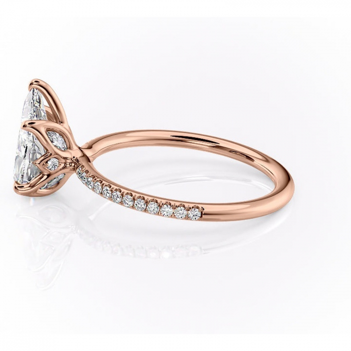 Inel de logodnă Seren din aur Rose 14kt cu moissanite tăietură pară – Montură pavé rafinată pentru profil înalt | Personalizează și configurează gratuit online [6]