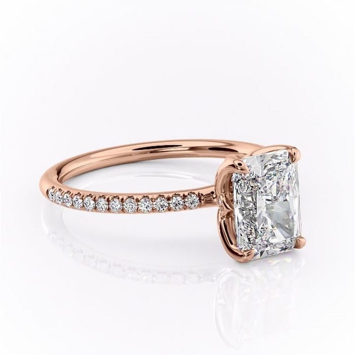 Inel de logodnă Seren din aur Rose 14kt cu moissanite tăietură radiantă – Montură pavé rafinată pentru profil înalt | Personalizează și configurează gratuit online [1]