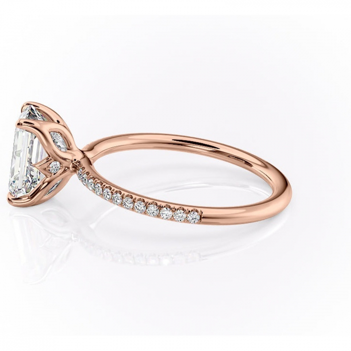 Inel de logodnă Seren din aur Rose 14kt cu moissanite tăietură smarald – Montură pavé rafinată pentru profil înalt | Personalizează și configurează gratuit online [6]