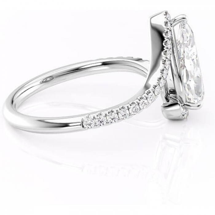 Inel de logodnă Sienna din aur Alb 14kt cu moissanite tăietură pară – Montură pavé rafinată pentru profil mediu | Personalizează și configurează gratuit online [2]