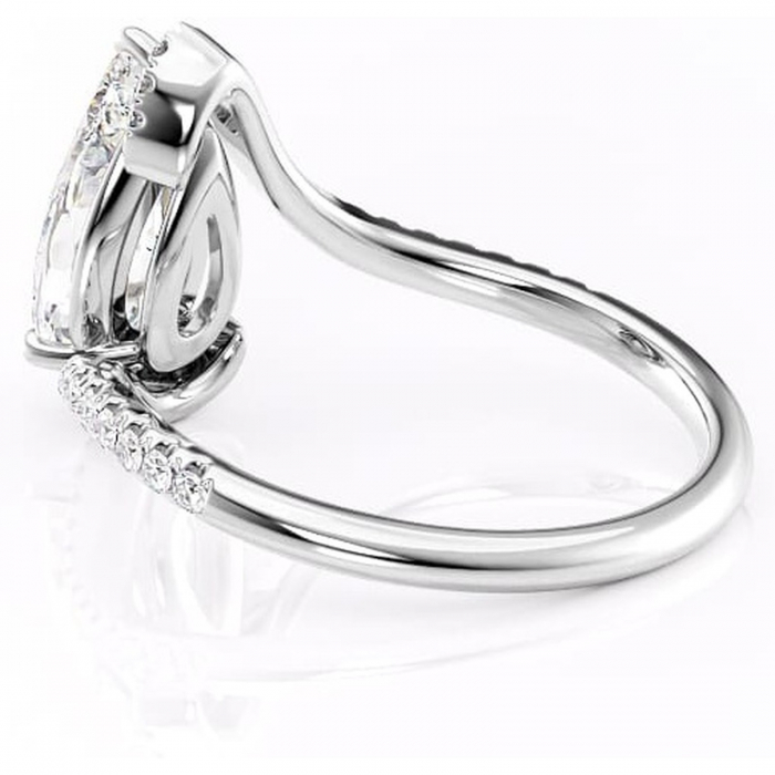 Inel de logodnă Sienna din aur Alb 14kt cu moissanite tăietură pară – Montură pavé rafinată pentru profil mediu | Personalizează și configurează gratuit online [5]