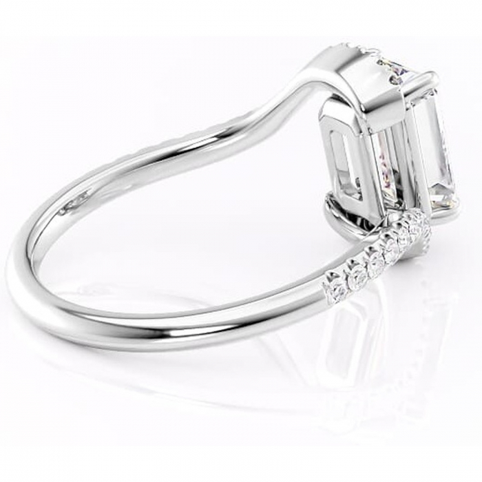 Inel de logodnă Sienna din aur Alb 14kt cu moissanite tăietură smarald – Montură pavé rafinată pentru profil mediu | Personalizează și configurează gratuit online [3]