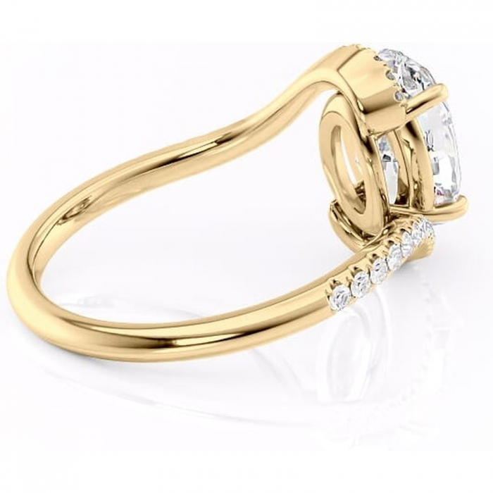 Inel de logodnă Sienna din aur Galben 18kt cu moissanite tăietură ovală – Montură pavé rafinată pentru profil mediu | Personalizează și configurează gratuit online [3]