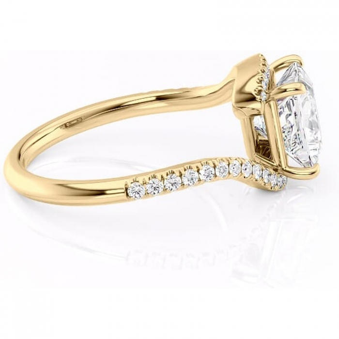 Inel de logodnă Sienna din aur Galben 14kt cu moissanite tăietură princess – Montură pavé rafinată pentru profil mediu | Personalizează și configurează gratuit online [2]