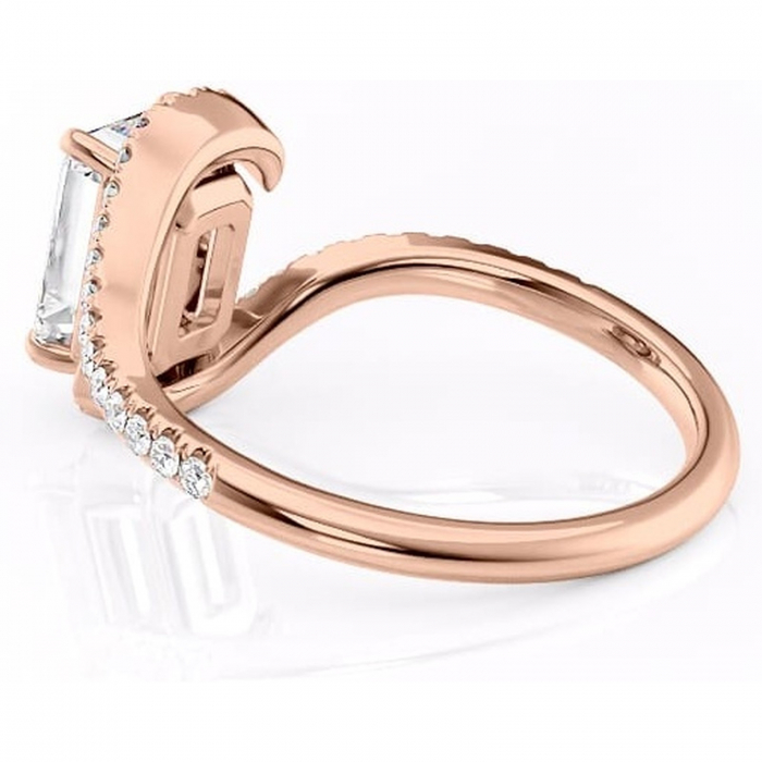 Inel de logodnă Sienna din aur Rose 14kt cu moissanite tăietură smarald – Montură pavé rafinată pentru profil mediu | Personalizează și configurează gratuit online [5]