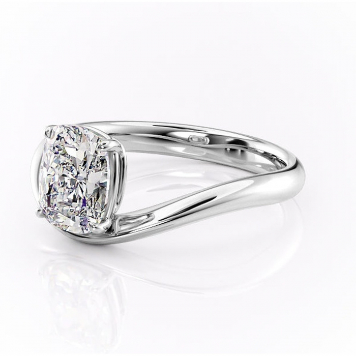 Inel de logodnă Silvara din aur Alb 14kt cu moissanite tăietură pernă – Solitar rafinată pentru profil jos | Personalizează și configurează gratuit online [7]