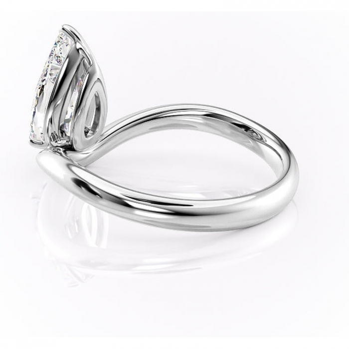 Inel de logodnă Silvara din aur Alb 14kt cu moissanite tăietură pară – Solitar rafinată pentru profil jos | Personalizează și configurează gratuit online [5]