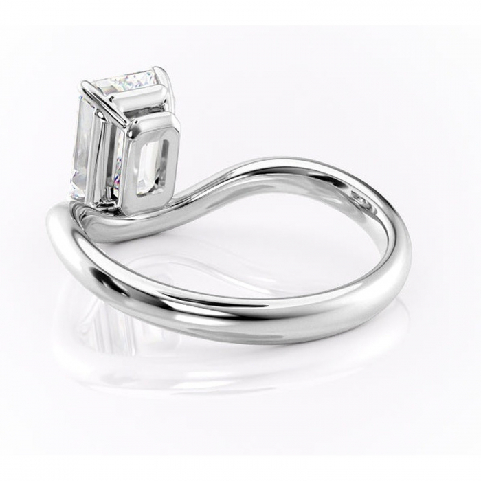 Inel de logodnă Silvara din aur Alb 14kt cu moissanite tăietură smarald – Solitar rafinată pentru profil jos | Personalizează și configurează gratuit online [4]
