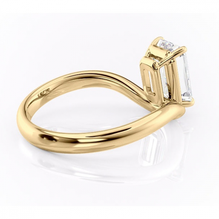 Inel de logodnă Silvara din aur Galben 14kt cu moissanite tăietură smarald – Solitar rafinată pentru profil jos | Personalizează și configurează gratuit online [3]