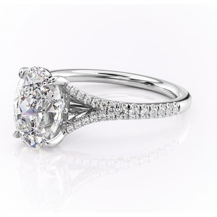 Inel de logodnă Skye din aur Alb 14kt cu moissanite tăietură ovală – Montură pavé rafinată pentru profil înalt | Personalizează și configurează gratuit online [7]