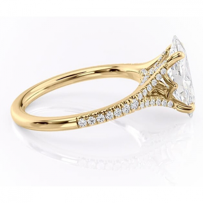 Inel de logodnă Skye din aur Galben 14kt cu moissanite tăietură marquise – Montură pavé rafinată pentru profil înalt | Personalizează și configurează gratuit online [2]
