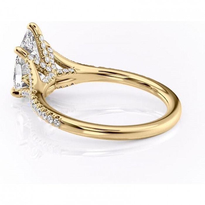 Inel de logodnă Skye din aur Galben 14kt cu moissanite tăietură pară – Montură pavé rafinată pentru profil înalt | Personalizează și configurează gratuit online [5]