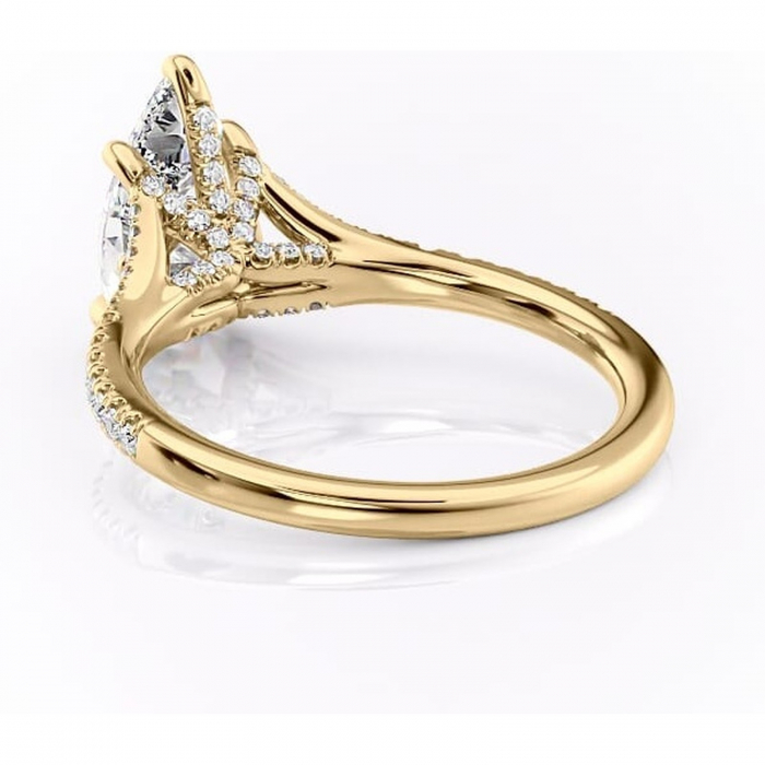 Inel de logodnă Skye din aur Galben 14kt cu moissanite tăietură pară – Montură pavé rafinată pentru profil înalt | Personalizează și configurează gratuit online [4]