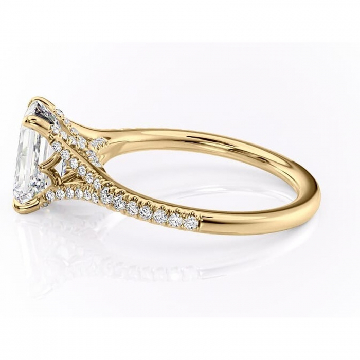 Inel de logodnă Skye din aur Galben 18kt cu moissanite tăietură smarald – Montură pavé rafinată pentru profil înalt | Personalizează și configurează gratuit online [6]