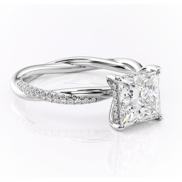 Inel de logodnă Sorrel din aur Alb 14kt cu moissanite tăietură princess – Montură pavé rafinată pentru profil înalt | Personalizează și configurează gratuit online [1]