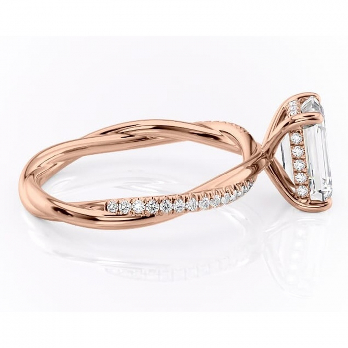 Inel de logodnă Sorrel din aur Rose 14kt cu moissanite tăietură smarald – Montură pavé rafinată pentru profil înalt | Personalizează și configurează gratuit online [2]