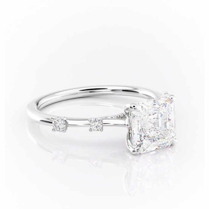 Inel de logodnă Talia din aur Alb 14kt cu moissanite tăietură asscher – Pietre laterale rafinată pentru profil înalt | Personalizează și configurează gratuit online [1]