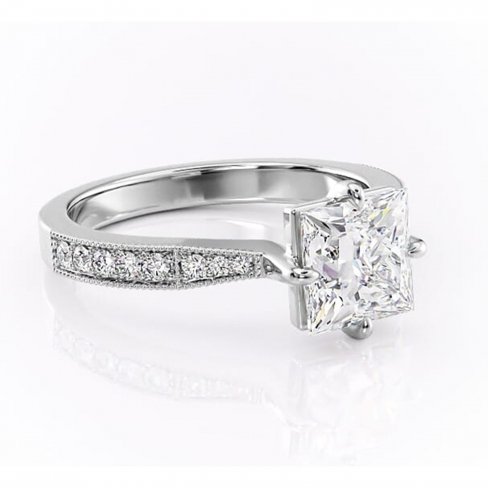 Inel de logodnă Thalia din aur Alb 18kt cu moissanite tăietură princess – Montură pavé rafinată pentru profil mediu | Personalizează și configurează gratuit online [1]