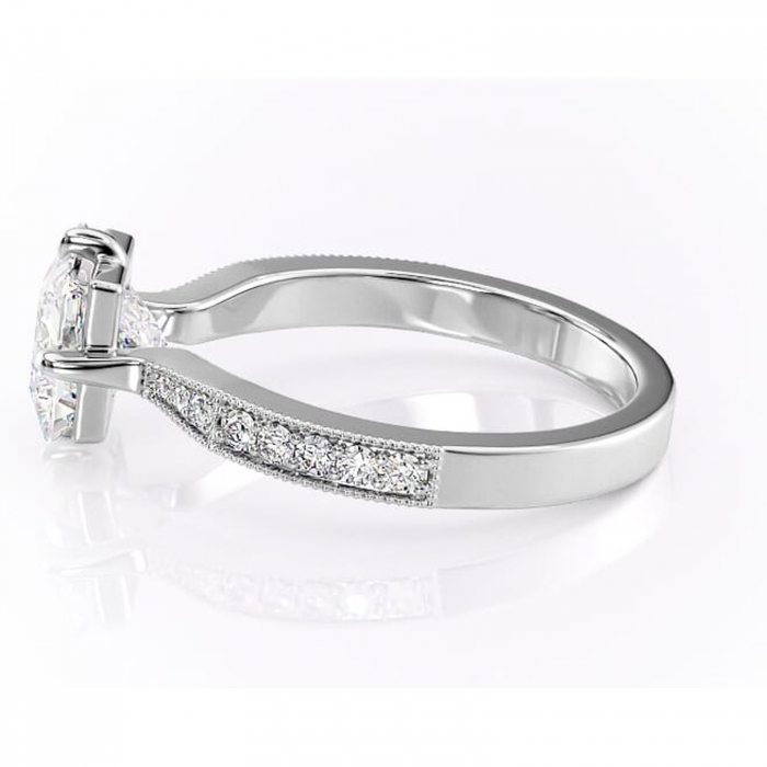 Inel de logodnă Thalia din aur Alb 18kt cu moissanite tăietură princess – Montură pavé rafinată pentru profil mediu | Personalizează și configurează gratuit online [6]