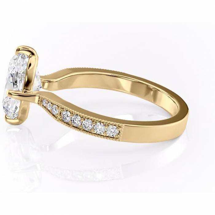 Inel de logodnă Thalia din aur Galben 18kt cu moissanite tăietură ovală – Montură pavé rafinată pentru profil mediu | Personalizează și configurează gratuit online [6]