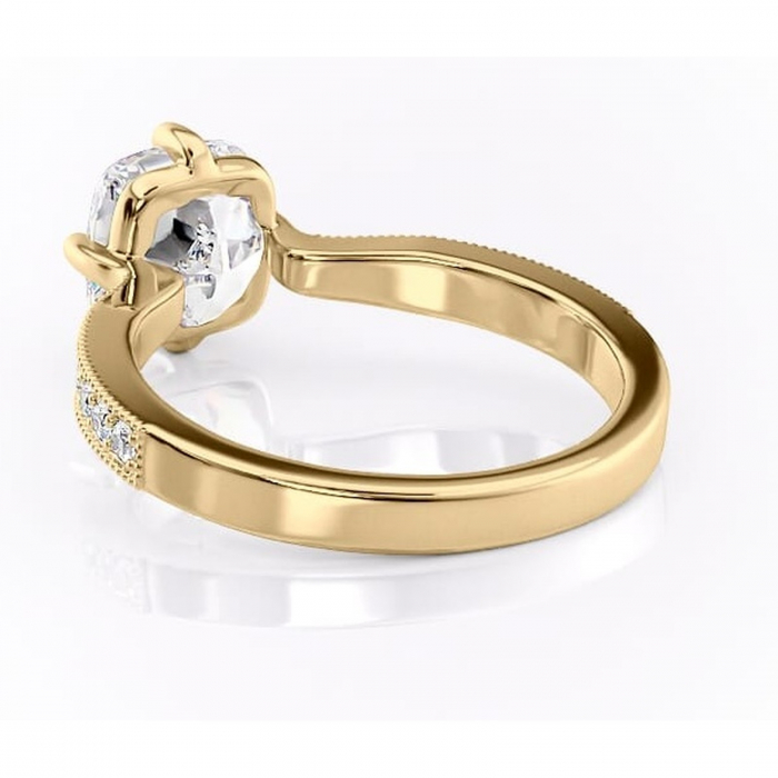 Inel de logodnă Thalia din aur Galben 18kt cu moissanite tăietură pernă – Montură pavé rafinată pentru profil mediu | Personalizează și configurează gratuit online [4]