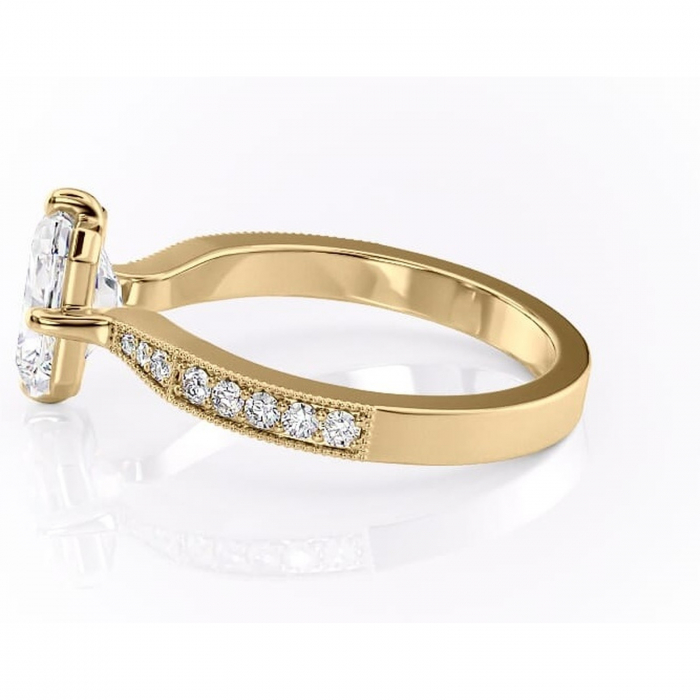 Inel de logodnă Thalia din aur Galben 14kt cu moissanite tăietură radiantă – Montură pavé rafinată pentru profil mediu | Personalizează și configurează gratuit online [6]