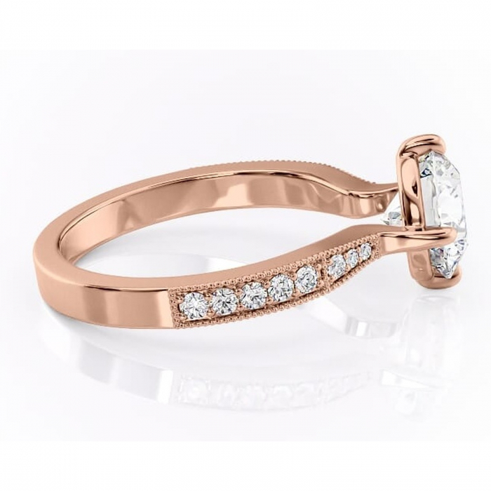Inel de logodnă Thalia din aur Rose 14kt cu moissanite tăietură rotundă – Montură pavé rafinată pentru profil mediu | Personalizează și configurează gratuit online [2]