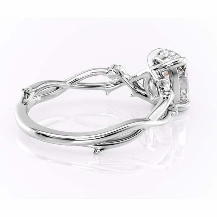 Inel de logodnă Thalina din aur Alb 14kt cu moissanite tăietură pernă – Solitar rafinată pentru profil mediu | Personalizează și configurează gratuit online [3]