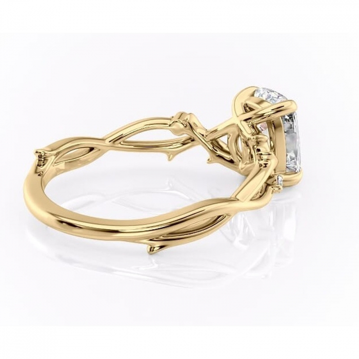 Inel de logodnă Thalina din aur Galben 14kt cu moissanite tăietură pernă – Solitar rafinată pentru profil mediu | Personalizează și configurează gratuit online [3]