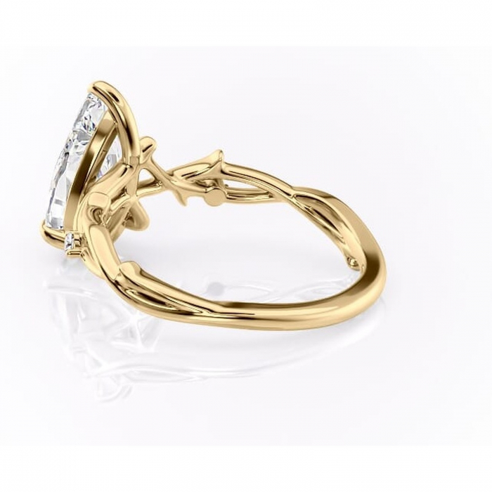 Inel de logodnă Thalina din aur Galben 18kt cu moissanite tăietură pară – Solitar rafinată pentru profil mediu | Personalizează și configurează gratuit online [5]