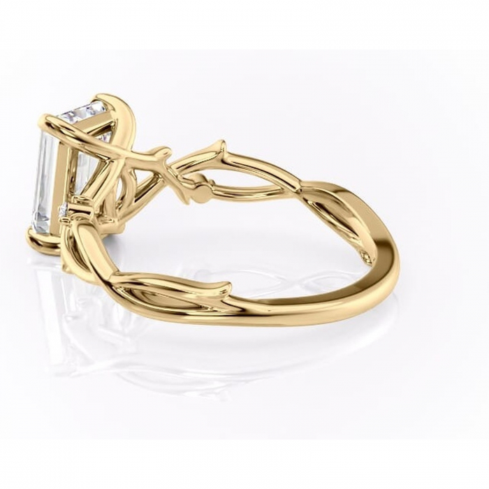 Inel de logodnă Thalina din aur Galben 14kt cu moissanite tăietură smarald – Solitar rafinată pentru profil mediu | Personalizează și configurează gratuit online [5]