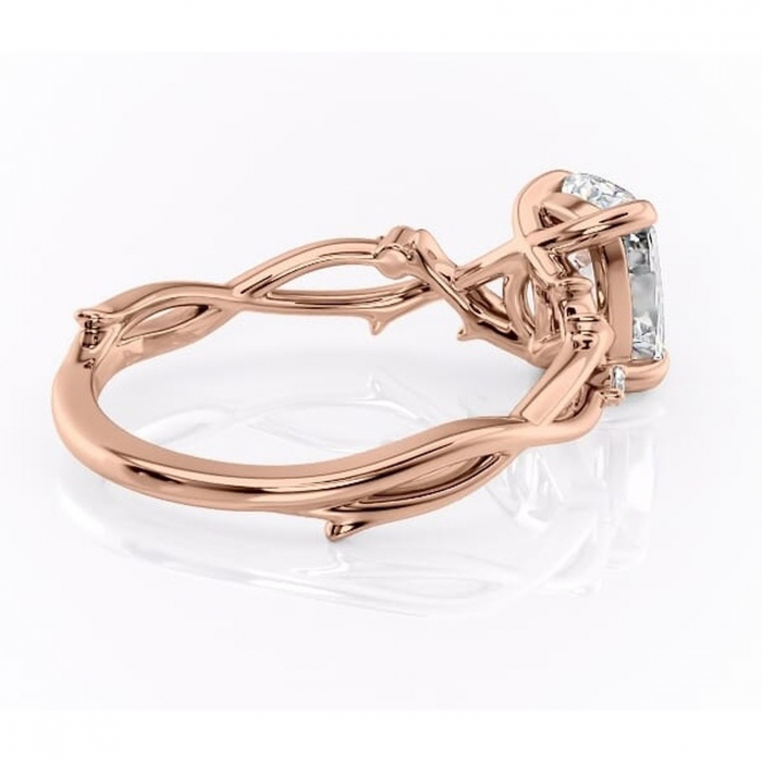 Inel de logodnă Thalina din aur Rose 14kt cu moissanite tăietură pernă – Solitar rafinată pentru profil mediu | Personalizează și configurează gratuit online [3]