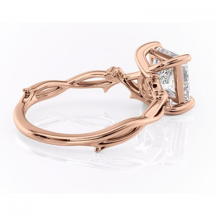 Inel de logodnă Thalina din aur Rose 14kt cu moissanite tăietură princess – Solitar rafinată pentru profil mediu | Personalizează și configurează gratuit online [3]