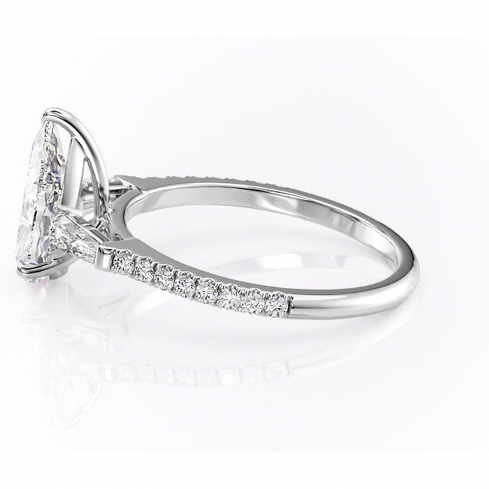 Inel de logodnă Theodora din aur Alb 14kt cu moissanite tăietură pară – Montură cu trei pietre rafinată pentru profil înalt | Personalizează și configurează gratuit online [6]