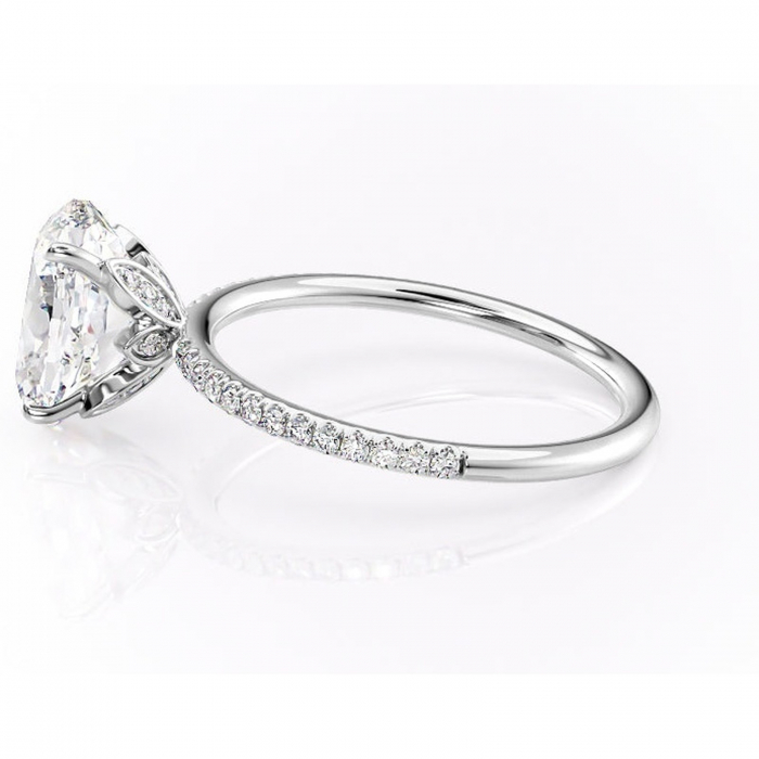 Inel de logodnă Topaz din aur Alb 14kt cu moissanite tăietură ovală – Montură pavé rafinată pentru profil înalt | Personalizează și configurează gratuit online [6]