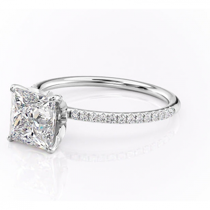 Inel de logodnă Topaz din aur Alb 14kt cu moissanite tăietură princess – Montură pavé rafinată pentru profil înalt | Personalizează și configurează gratuit online [7]