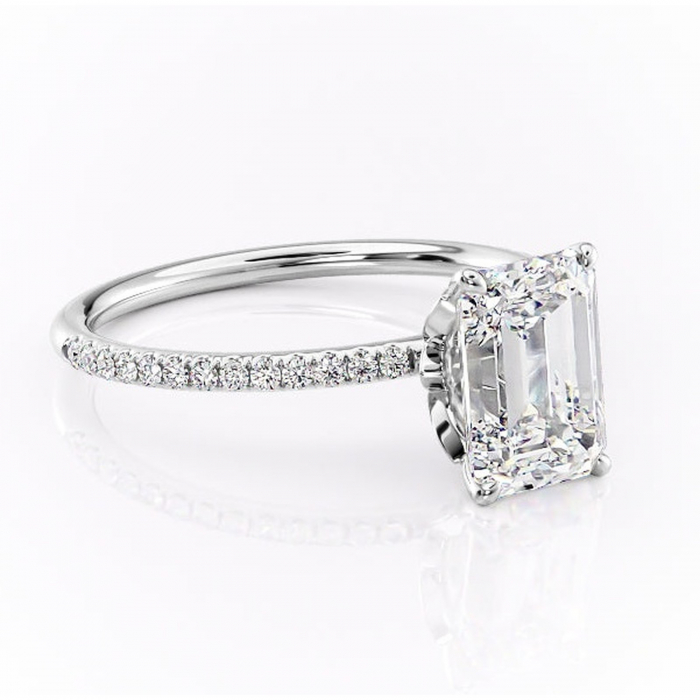 Inel de logodnă Topaz din aur Alb 14kt cu moissanite tăietură smarald – Montură pavé rafinată pentru profil înalt | Personalizează și configurează gratuit online [1]