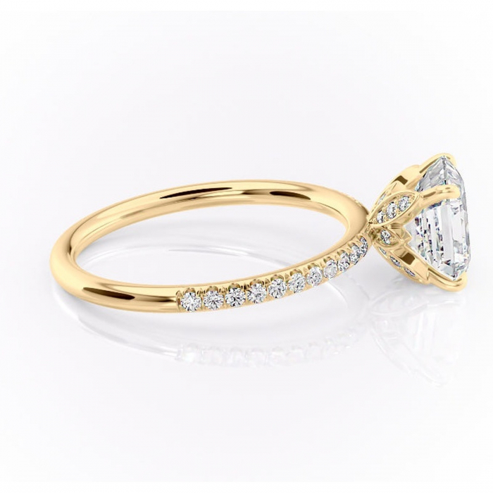 Inel de logodnă Topaz din aur Galben 14kt cu moissanite tăietură asscher – Montură pavé rafinată pentru profil înalt | Personalizează și configurează gratuit online [2]